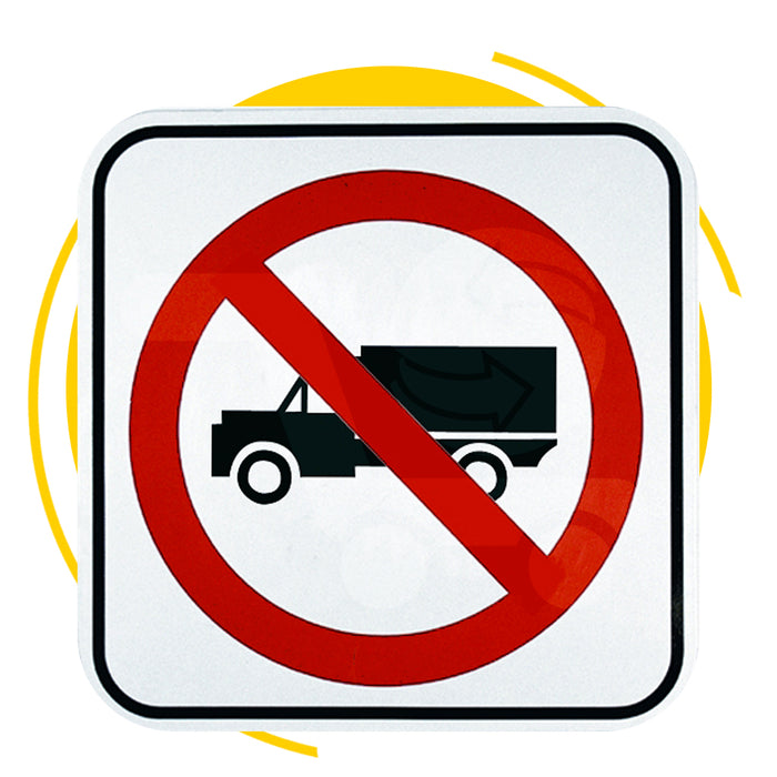 Señal de prohibida la circulación de vehículos de carga SR-32